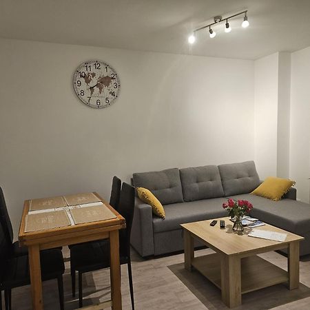 Joli Appartement En Face De Lac เนาทัว ภายนอก รูปภาพ